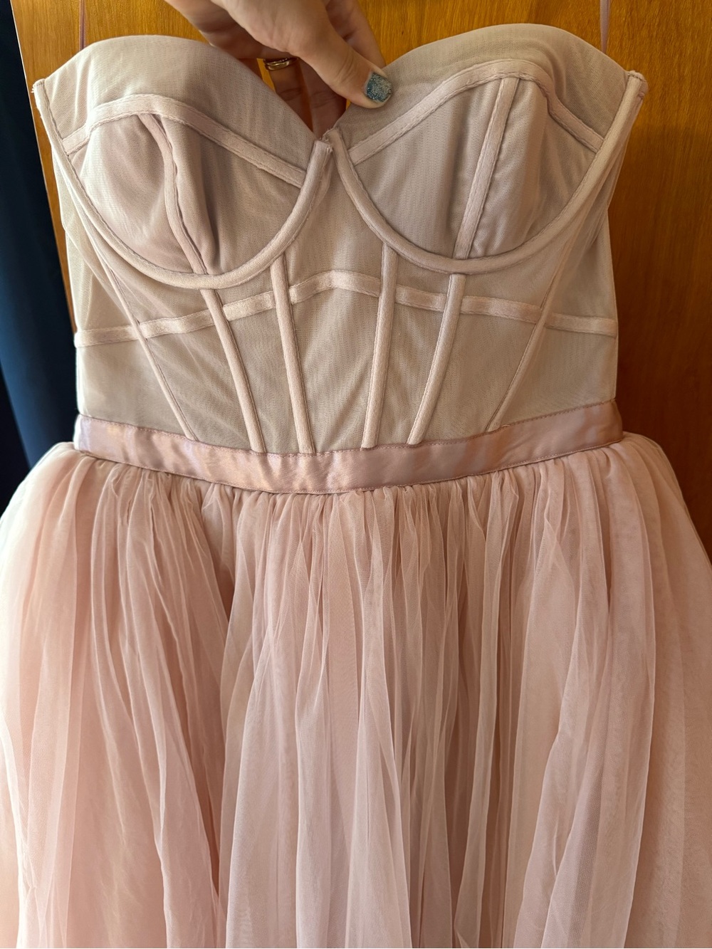 House of CB 'Darling' French
Rose Tulle Midi Dress, size medium - Picture 7 of 7